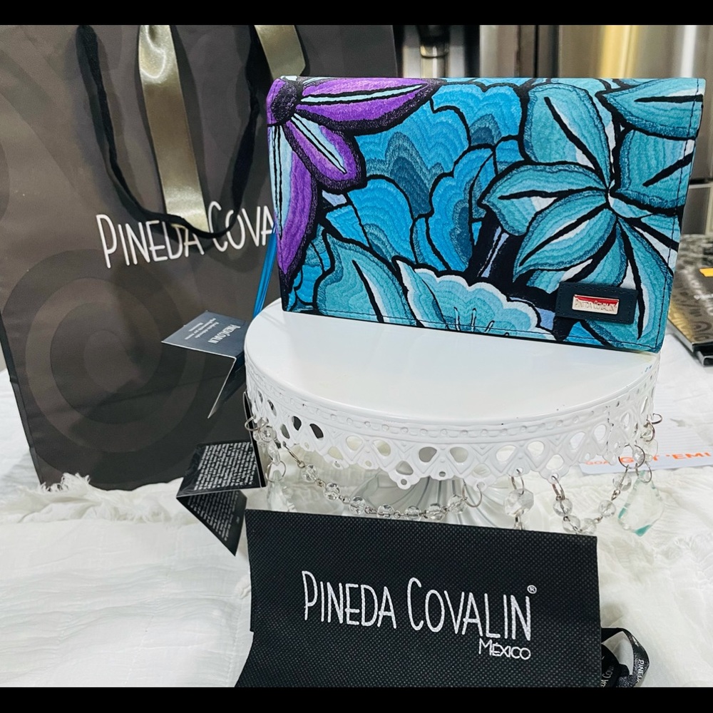 NWT PINEDA COVALIN  SILK ITSMO CLUTCH